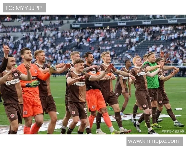 德甲激战：汉堡主场迎战法兰克福，保级与冲欧的存亡博弈